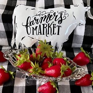 Faux strawberries / Fake strawberry/
Strawberry decor